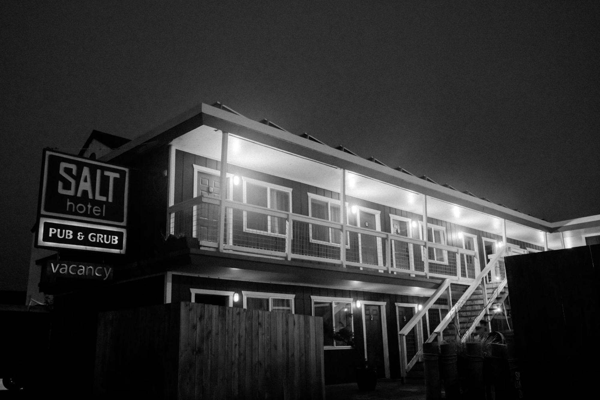 Salt Hotel & Pub Ilwaco Bagian luar foto