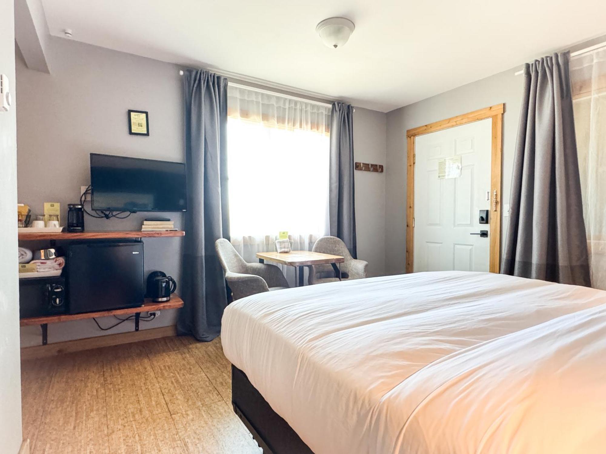 Salt Hotel & Pub Ilwaco Bagian luar foto